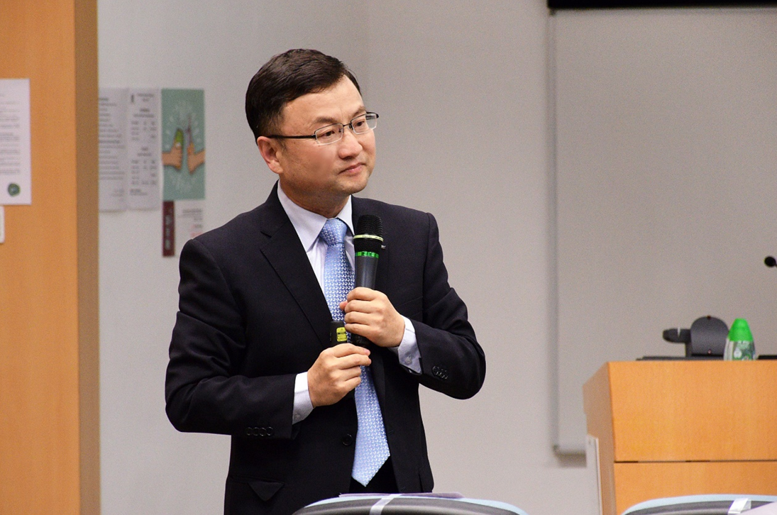 九游平台创新论坛第一千五百四十二讲：Organometallic Macrocycles, Catenanes and Their Application