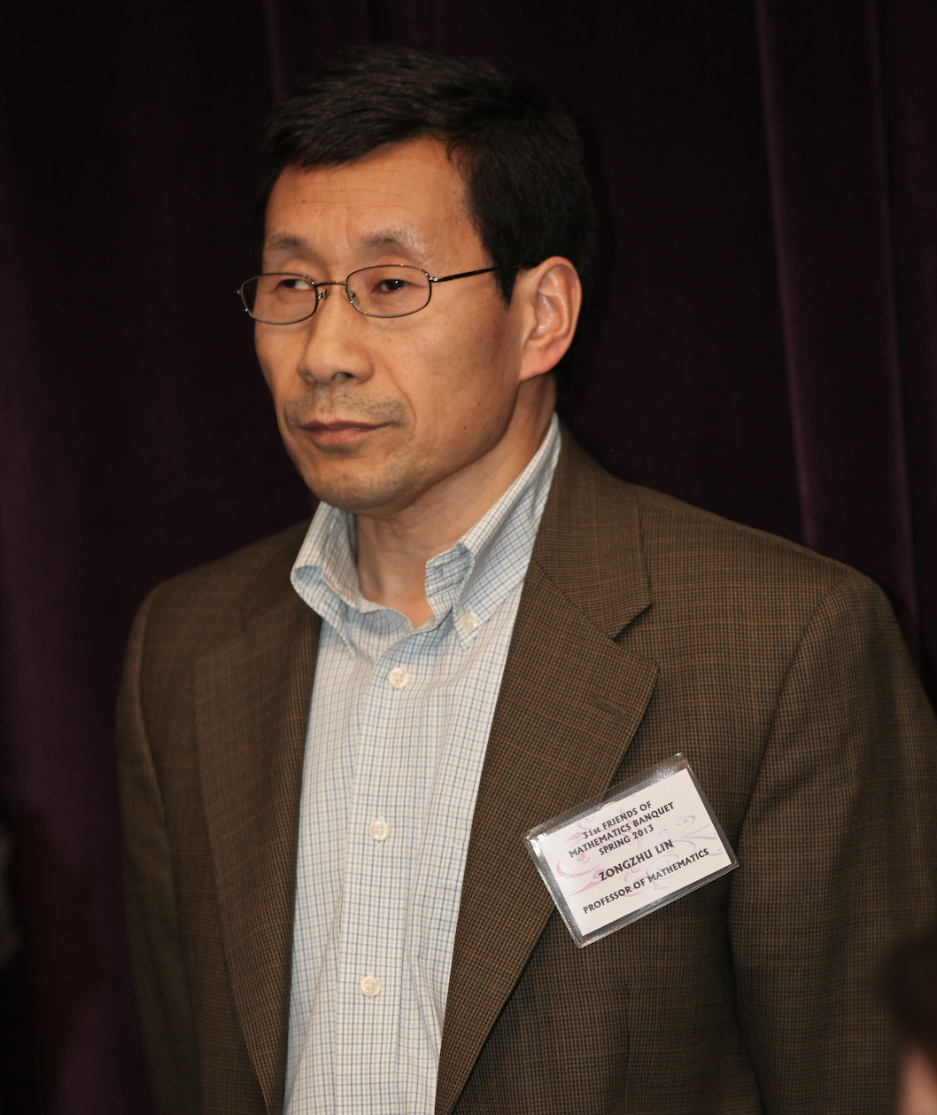九游平台创新论坛第一千四百二十八讲：Mathematical Invariants --counting beyond numbers