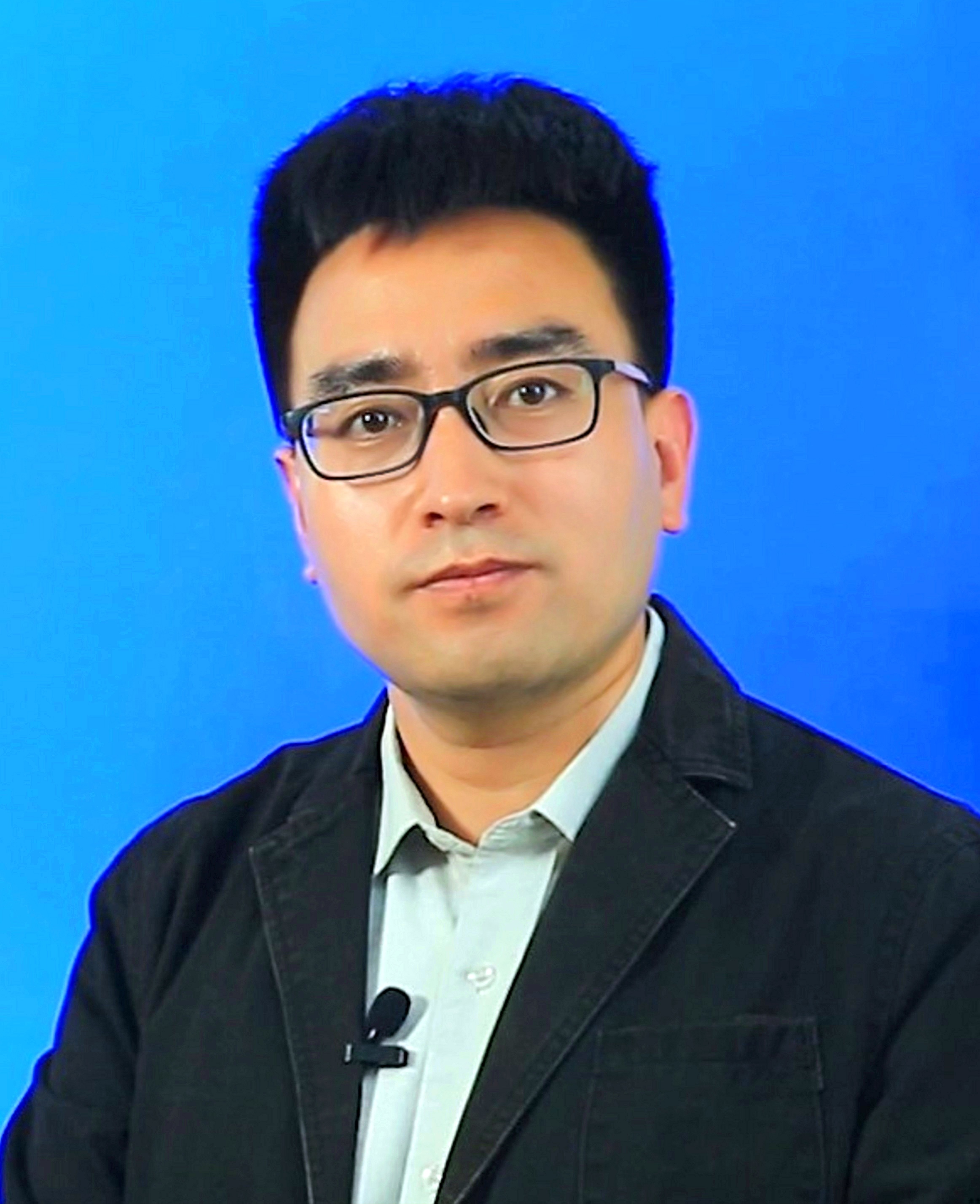九游平台创新论坛第一千三百七十讲：基于超冷原子的Rosen-Zener-Stückelberg干涉和隧穿