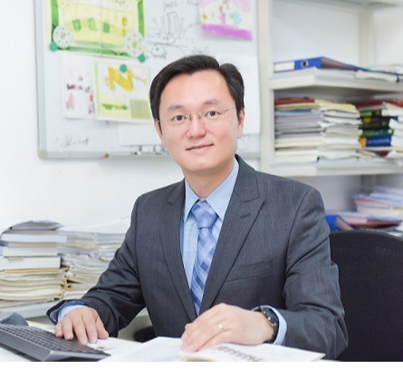 九游平台创新论坛第一千六百五十二讲：植物和绿藻捕光复合物功能调节和生成过程的超分子基础