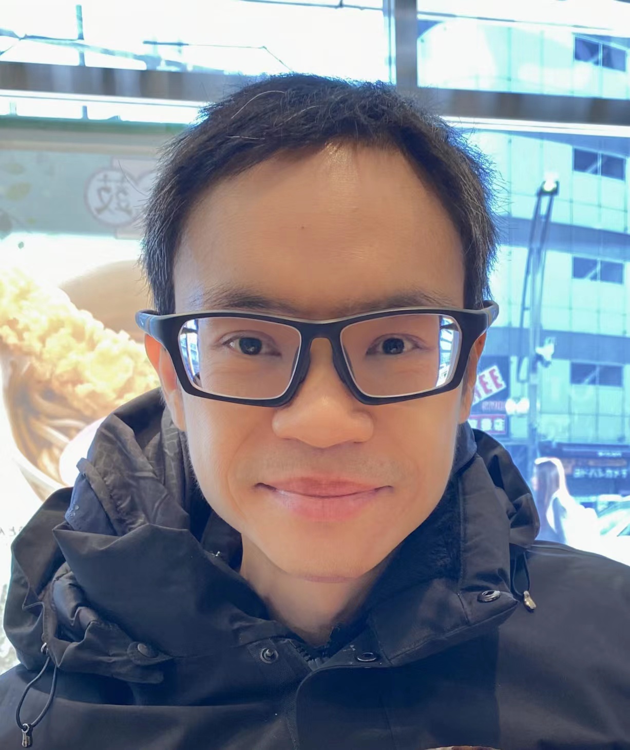 九游平台创新论坛第一千四百七十一讲：Unleashing the Power of Mobile Edge-Cloud Generative AI Services and AIGC Networks
